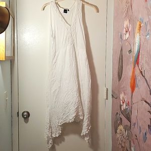 Dreamy white dress by Blue Saks Fifth Avenue